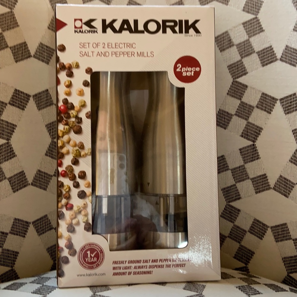 Kalorik set of 2 electric salt and pepper mills